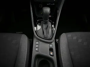 Toyota Yaris 1.5 VVT-i HSD Trend
