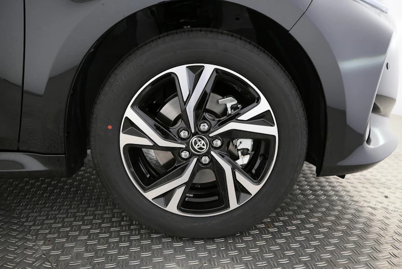 Fahrzeugbild TOYOTA YARIS