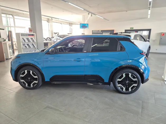 NISSAN Micra Advance