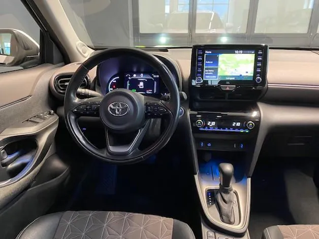 Toyota Yaris Cross 1.5 VVT-i HSD Elegant AWD-i