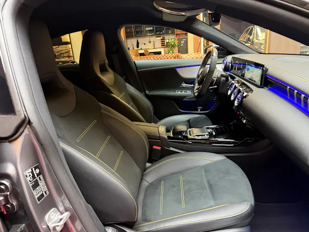 MERCEDES-BENZ CLA-Klasse C118 CLA 45 S AMG 4matic+