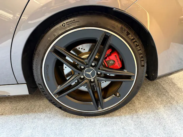 MERCEDES-BENZ CLA-Klasse C118 CLA 45 S AMG 4matic+