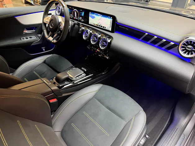 MERCEDES-BENZ CLA-Klasse C118 CLA 45 S AMG 4matic+
