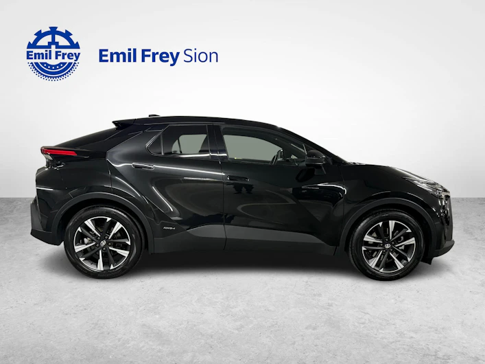 image du véhicule TOYOTA C-HR