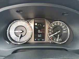Toyota Hilux Double Cab.-Pick-up 2.4 D-4D 150 Comfort