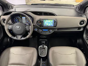 Toyota Yaris 1.5 VVT-i HSD Premium