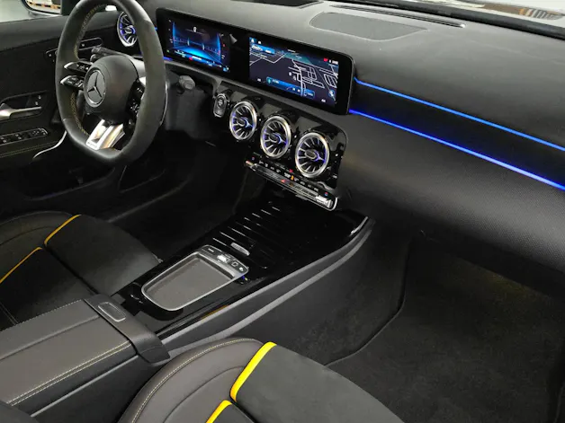 MERCEDES-BENZ A 45 S AMG 4Matic+