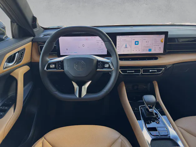 MG HS 1.5 Hybrid Luxury
