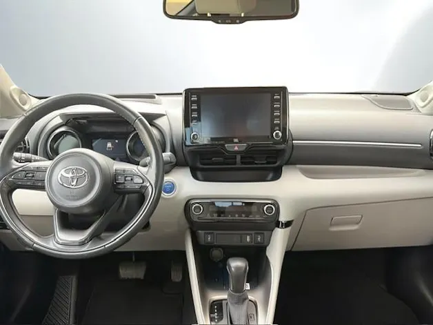 Toyota Yaris 1.5 VVT-i HSD Premium