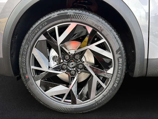 RENAULT Captur 1.8 E-Tech esprit Alpine