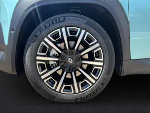 RENAULT R4 E-Tech Comfort Range iconic