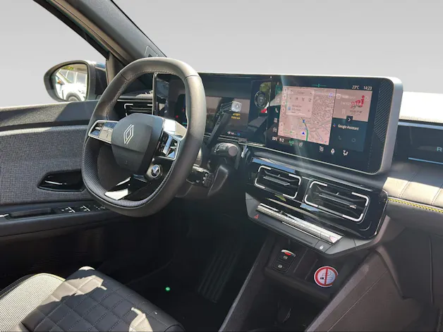 RENAULT R4 E-Tech Comfort Range iconic
