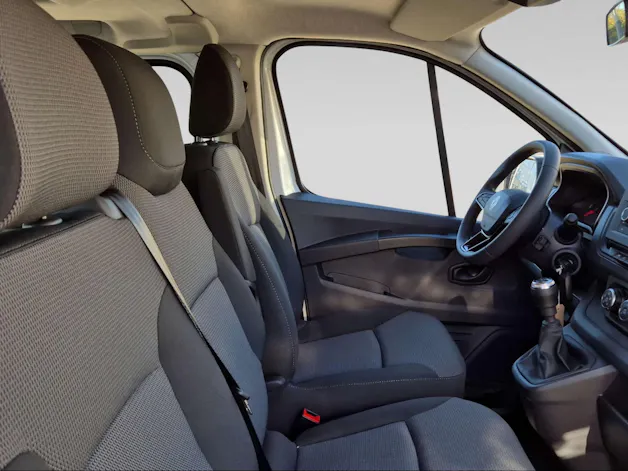 RENAULT Trafic Passenger 2.0 dCi Blue 110 equilibre