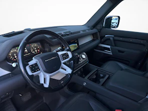 Fahrzeugbild LAND ROVER Defender 110 3.0 D I6 250 SE