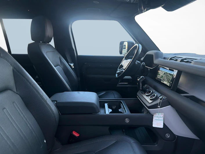 Fahrzeugbild LAND ROVER DEFENDER