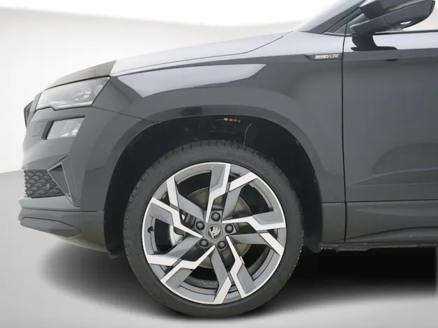SKODA Karoq 1.5 TSI SportLine DSG