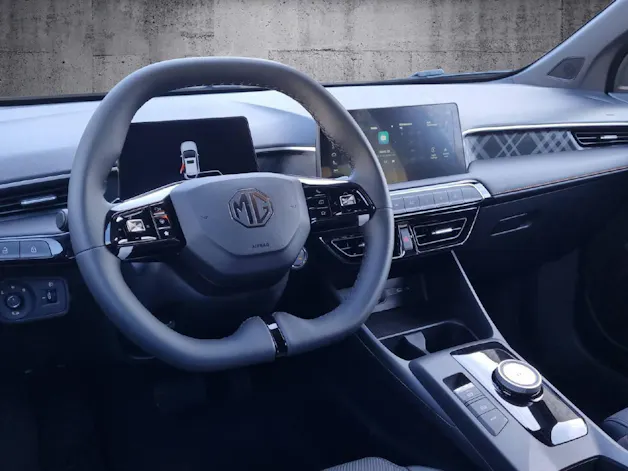 MG 3 1.5 Hybrid Luxury