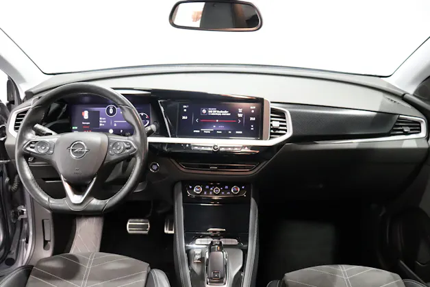OPEL Grandland 1.2 T Elegance