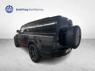 Land Rover Defender 130 3.0 D I6 350 X-Dynamic HSE