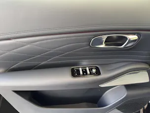 Geely Starray EM-i LAUNCH EDITION 262PS *Reichweite bis zu 1055Km*