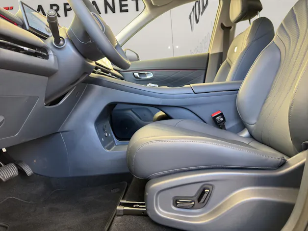 Geely Starray EM-i LAUNCH EDITION 262PS *Reichweite bis zu 1055Km*
