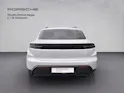 PORSCHE Macan 4