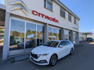 SKODA Octavia Combi 1.5 TSI Style DSG