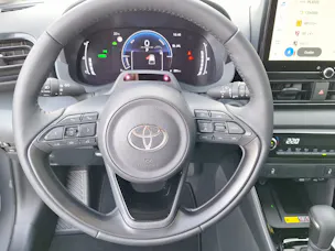 Toyota Yaris 1.5 VVT-i HSD Trend