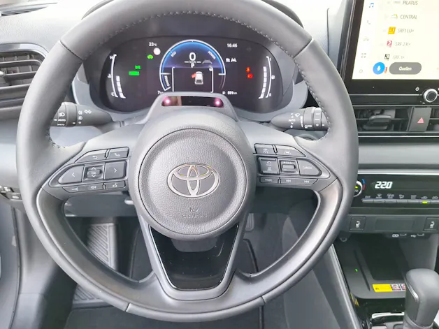 Toyota Yaris 1.5 VVT-i HSD Trend