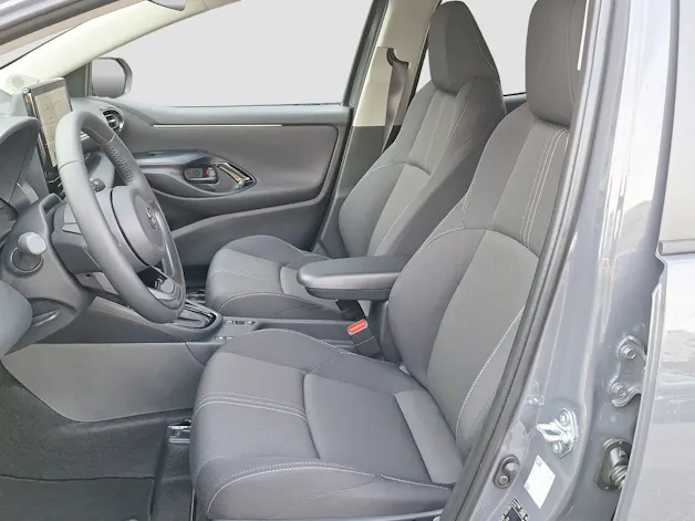Toyota Yaris 1.5 VVT-i HSD Trend