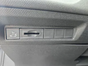 PEUGEOT 308 SW 1.2 Hybrid GT