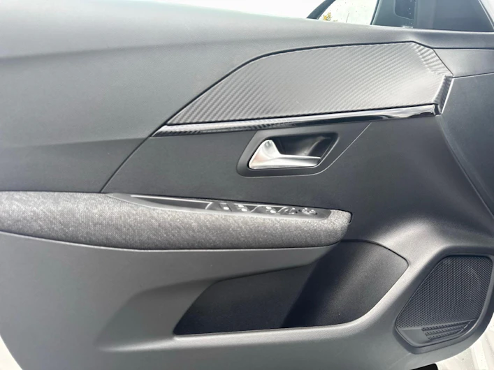 image du véhicule PEUGEOT 208