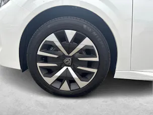 PEUGEOT 208 1.2 Hybrid Style