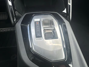 https://vehicle.imgix.net/4491519/2eb16ee6-205e-4519-950e-4dec1556cef7.jpg