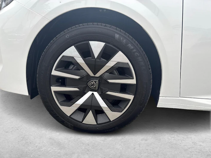 Fahrzeugbild PEUGEOT 208