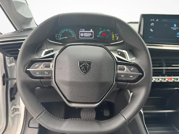 PEUGEOT 208 1.2 Hybrid Style