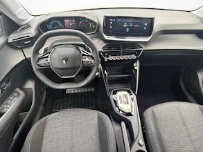 https://vehicle.imgix.net/4491521/f12297b2-b819-4619-adb7-98364c8b1874.jpg