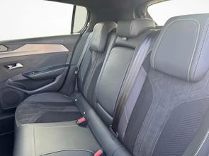 Fahrzeugbild PEUGEOT 308 1.6 PHEV 180 GT