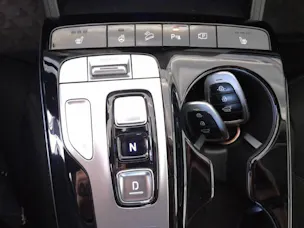 HYUNDAI TUCSON 1.6 T-GDi Hybrid Amplia 2WD