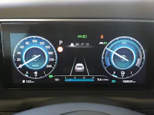 HYUNDAI TUCSON 1.6 T-GDi Hybrid Amplia 2WD