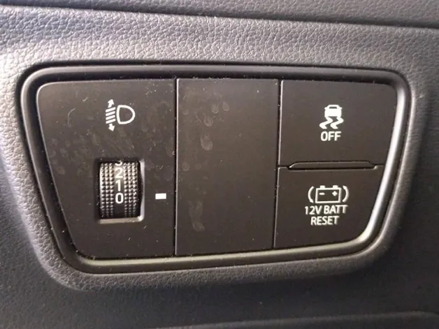 HYUNDAI TUCSON 1.6 T-GDi Hybrid Amplia 2WD