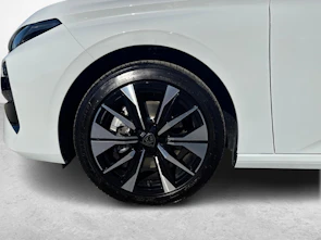 immagine del veicolo PEUGEOT 308 SW 1.2 Hybrid Allure