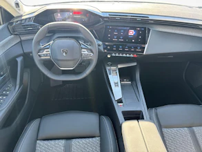 https://vehicle.imgix.net/4491525/c1fe0c28-2cd8-4b28-92c0-e2e8c86be695.jpg