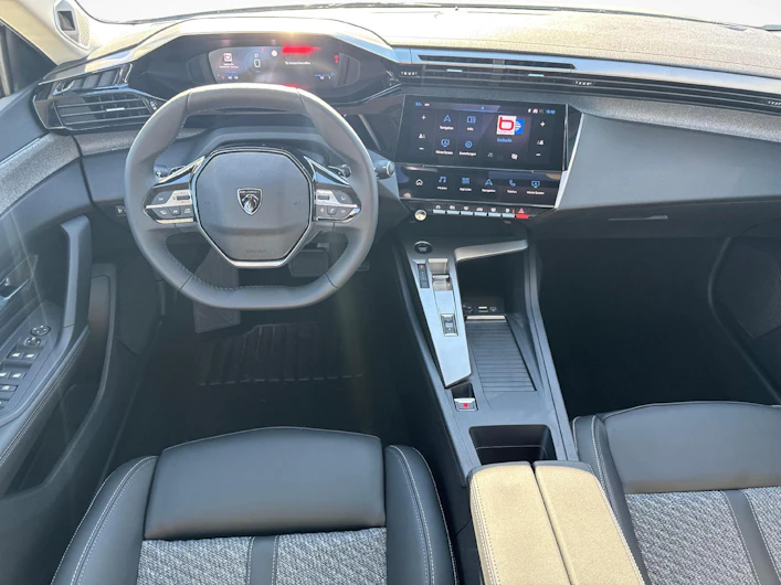 immagine del veicolo PEUGEOT 308