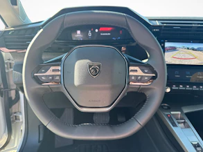 https://vehicle.imgix.net/4491525/d69e8ed1-dc47-49be-ab05-810ac1d97bd1.jpg