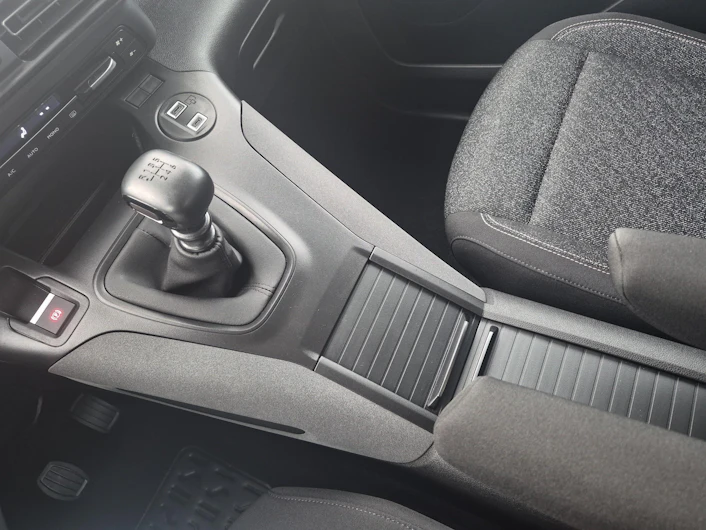 Fahrzeugbild PEUGEOT RIFTER