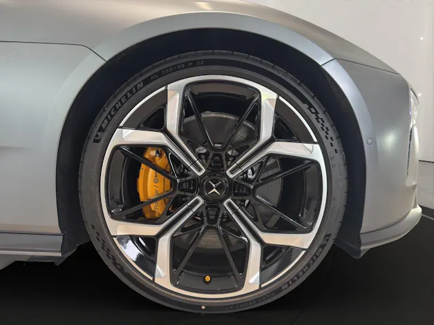 Polestar 5 Performance Launch Edition