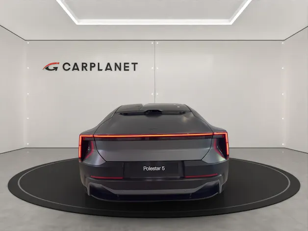 Polestar 5 Performance Launch Edition