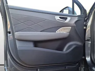 MG S6 EV 77 kWh Luxury 4WD