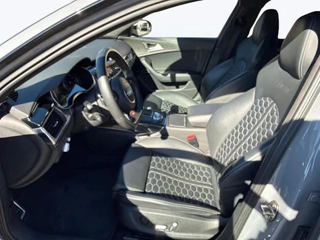 AUDI RS6 Avant 4.0 V8 TFSI quattro T-Tronic